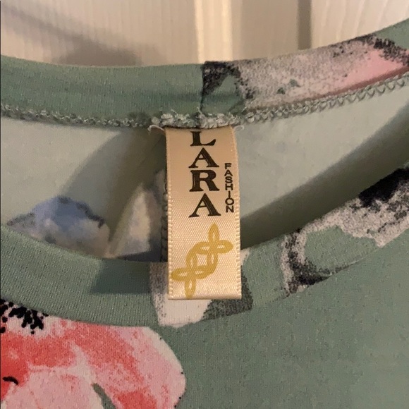 Soft spring/summer dress - Picture 3 of 3